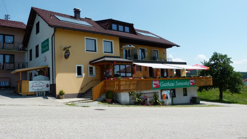 Landhotel Sonnenhof Motorradkrauk Ульріхсберг Екстер'єр фото